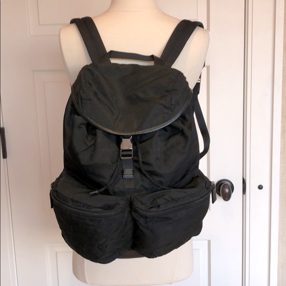 Prada V164 Unisex Nero Nylon / Leather Backpack - Picture 5 of 15